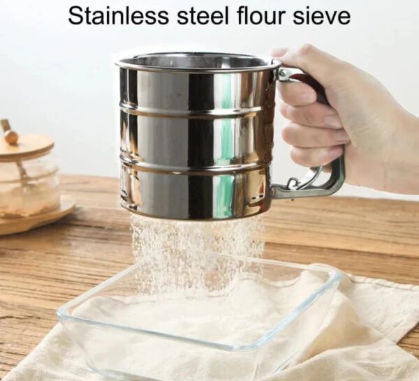 Stainless Steel Flour Strainer – Fine Mesh Sifter for Baking